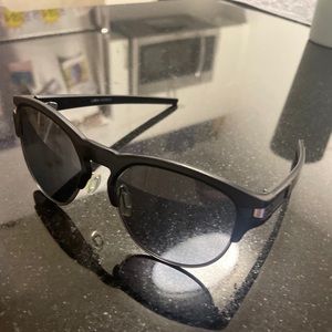 Oakley Latch Keys Black Prizm Lens OO93940155